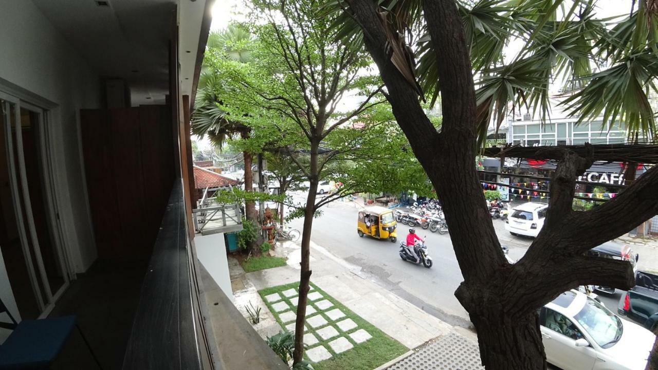 Hotel Records Phnom Penh Zewnętrze zdjęcie