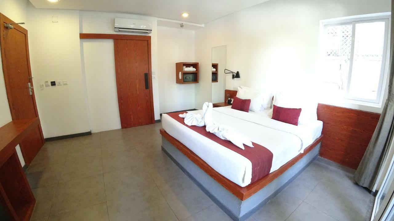Hotel Records Phnom Penh Zewnętrze zdjęcie
