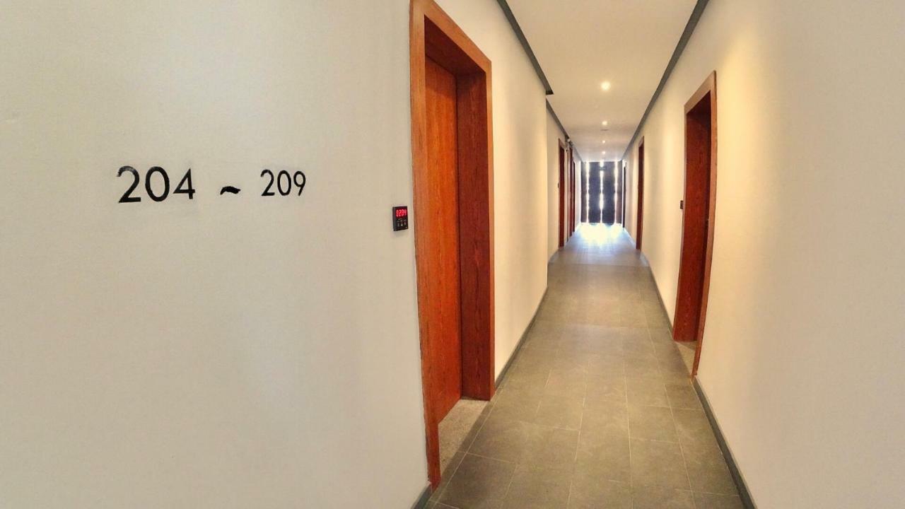 Hotel Records Phnom Penh Zewnętrze zdjęcie