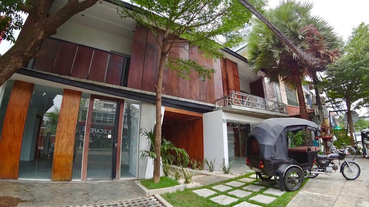 Hotel Records Phnom Penh Zewnętrze zdjęcie