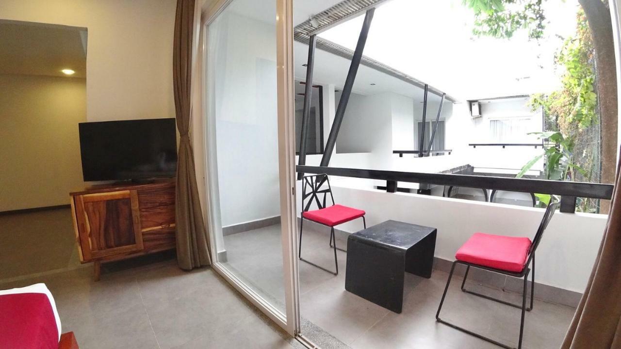 Hotel Records Phnom Penh Zewnętrze zdjęcie